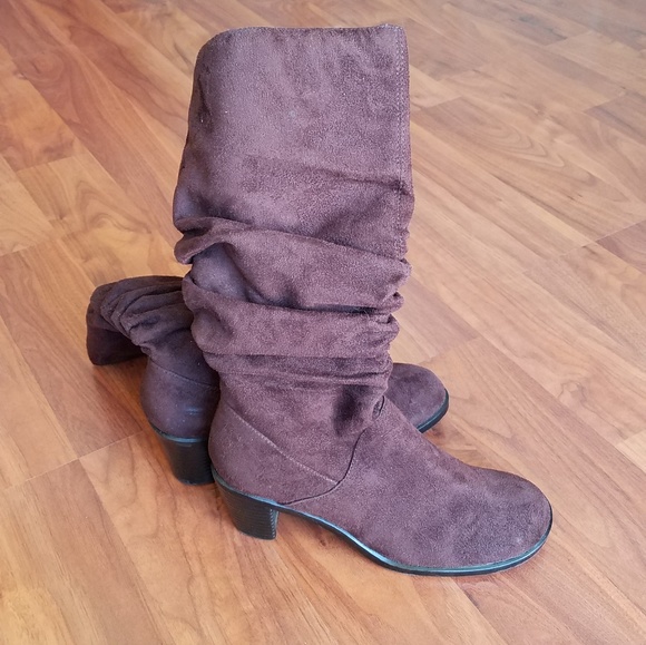 Knee high boots - Picture 1 of 6